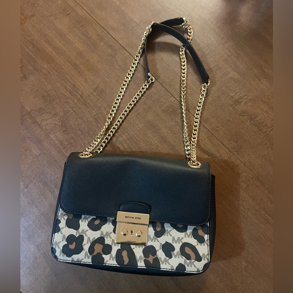 Michael Kors Crossbody